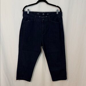 St. John's Bay Women's Dark Blue Capris